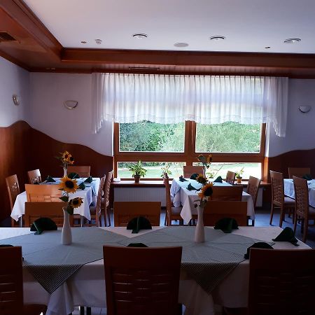 Hotel Rakov Skocjan Cerknica Exteriör bild